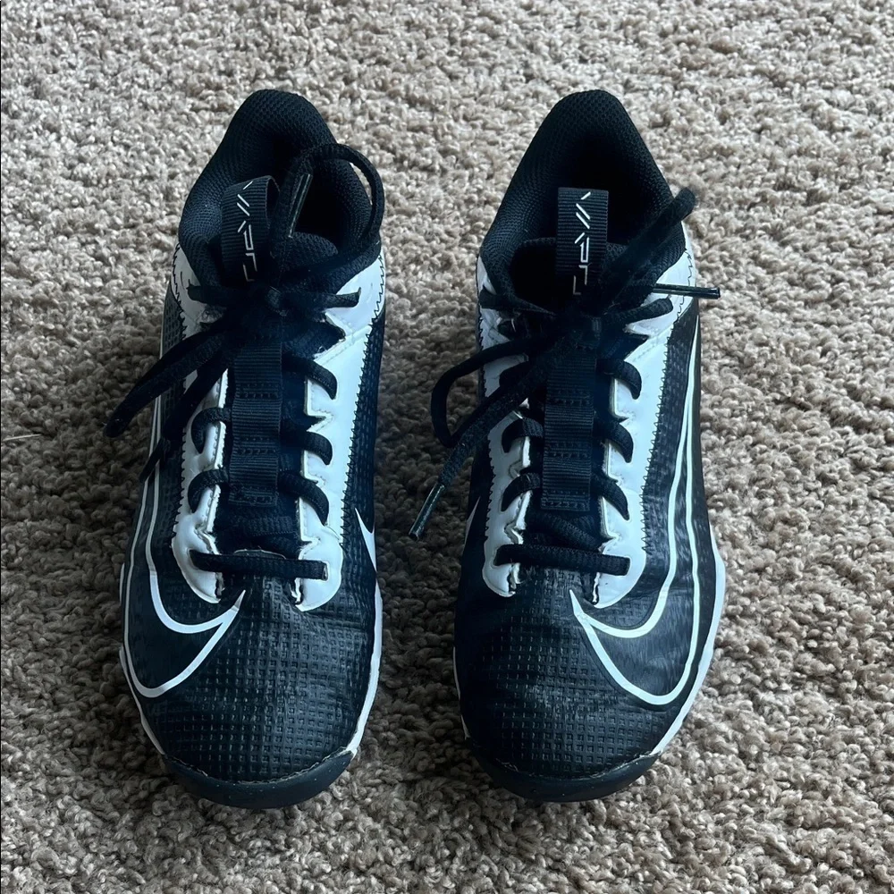 Nike Black and White Sports Cleats